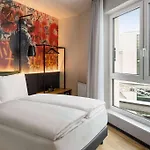 Hotel Vienna House Easy Potsdamer *