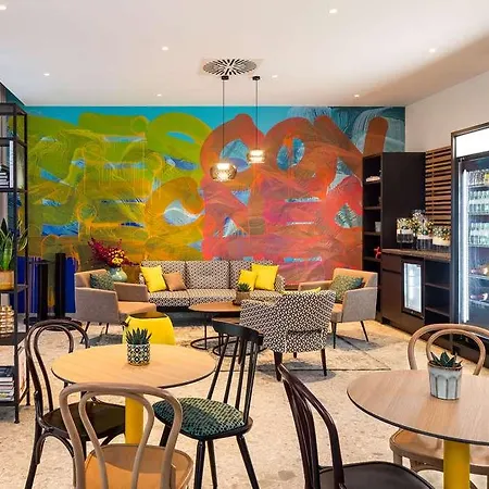 Vienna House Easy Potsdamer *