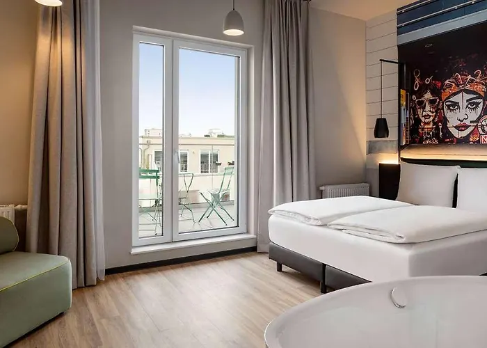 Vienna House Easy Potsdamer Hotel