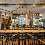 Vienna House Easy Potsdamer ホテル